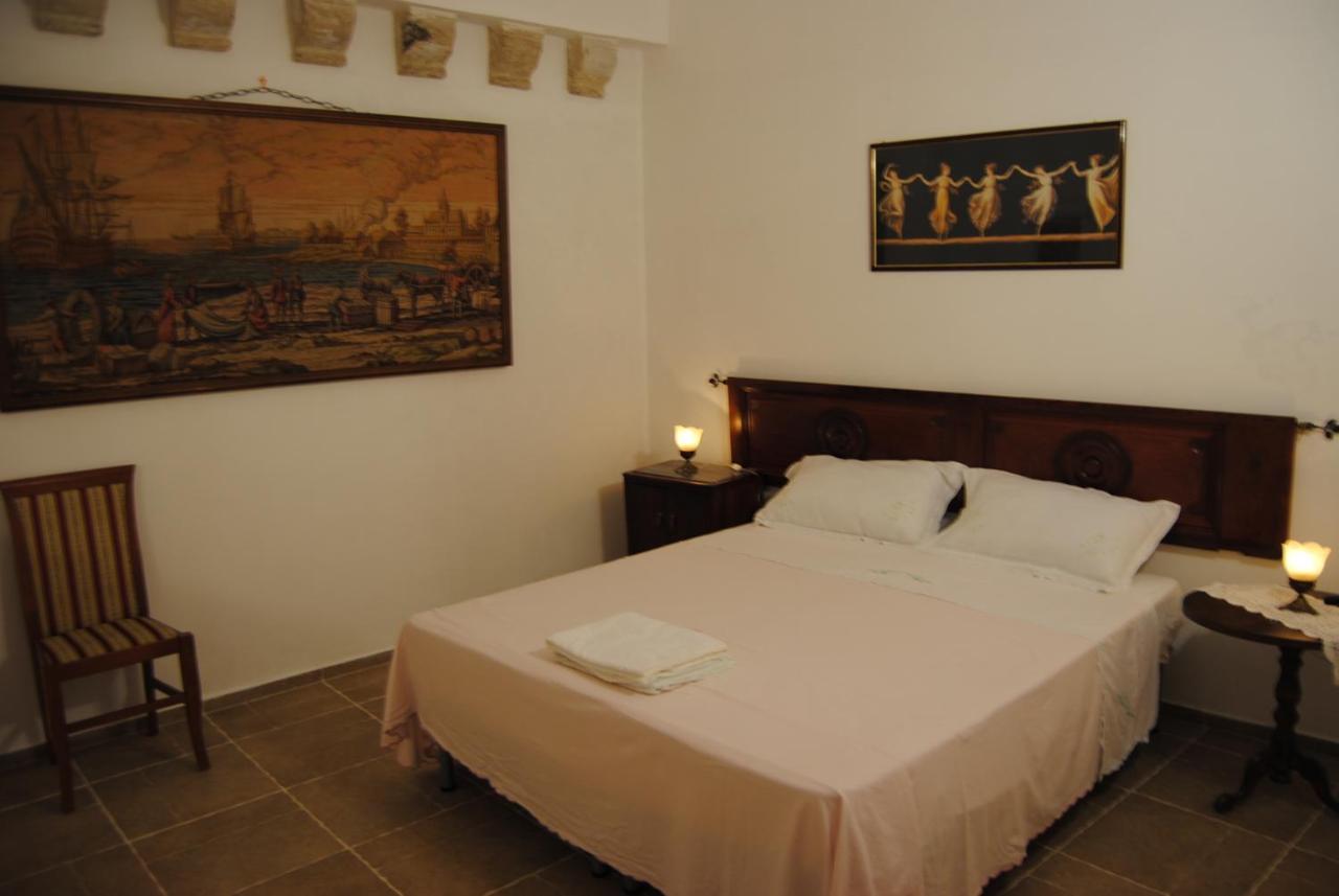 B & B Palazzo Maestro & Corte Maestro Rooms Gallipoli Εξωτερικό φωτογραφία